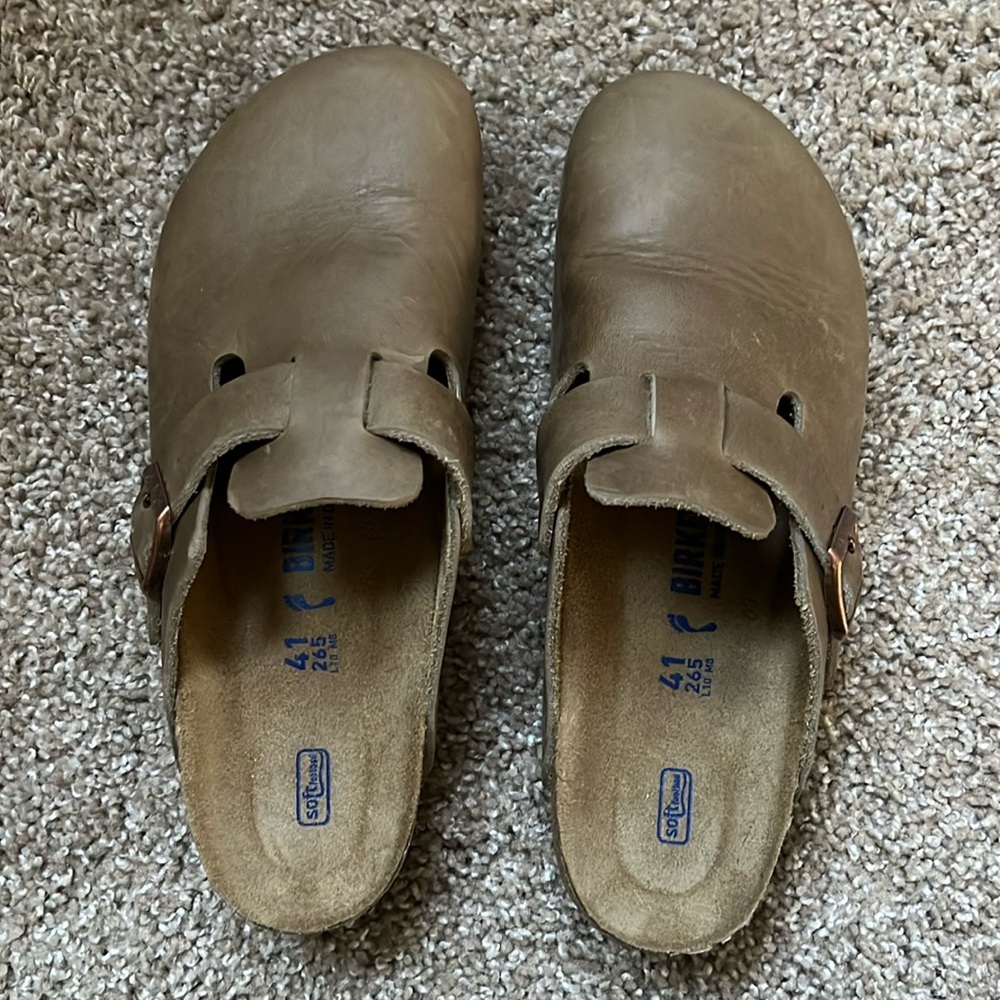 Birkenstock Boston Clogs (Light Brown, Leather)